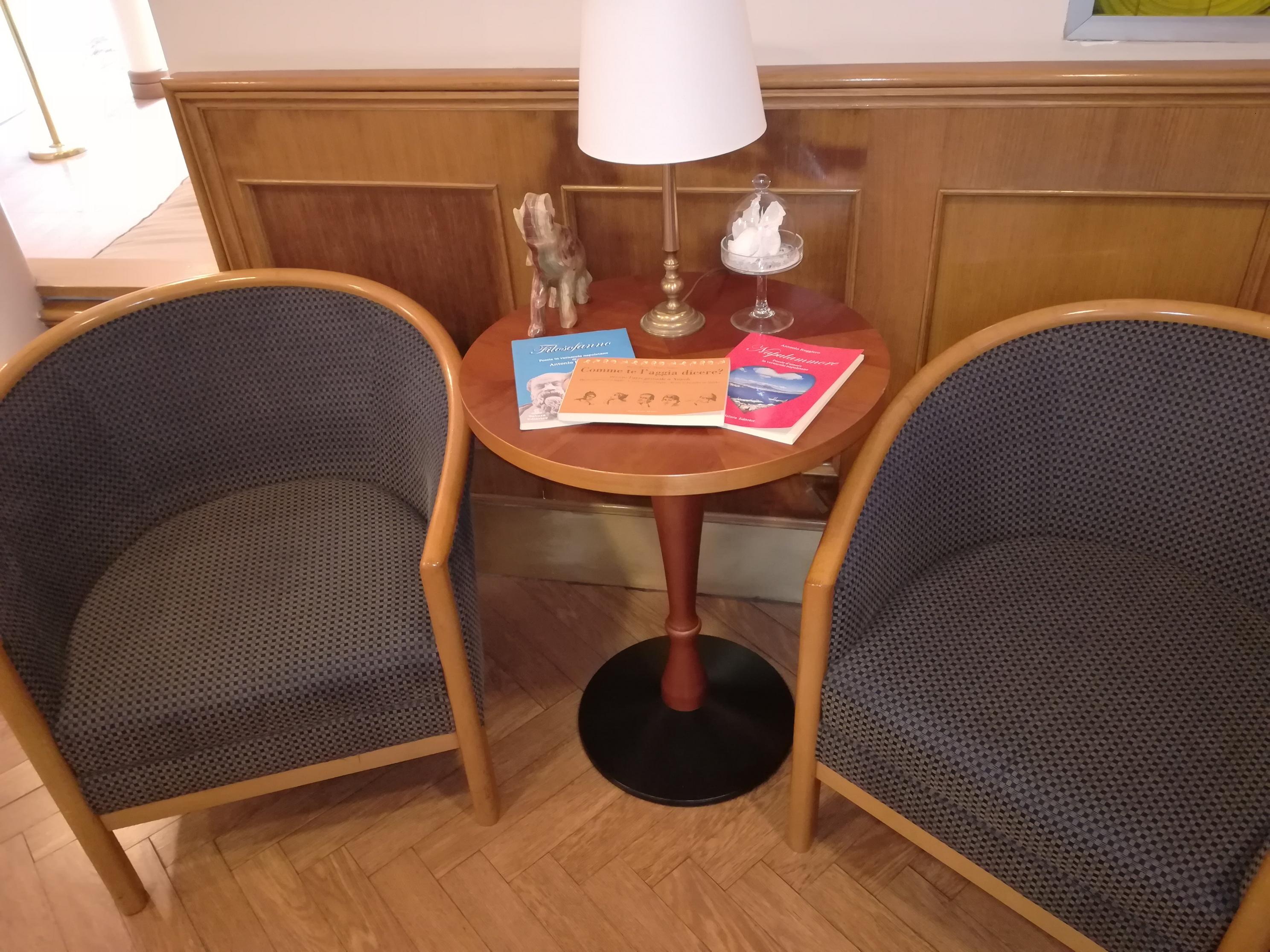 Hotel Leopardi Наполи Екстериор снимка